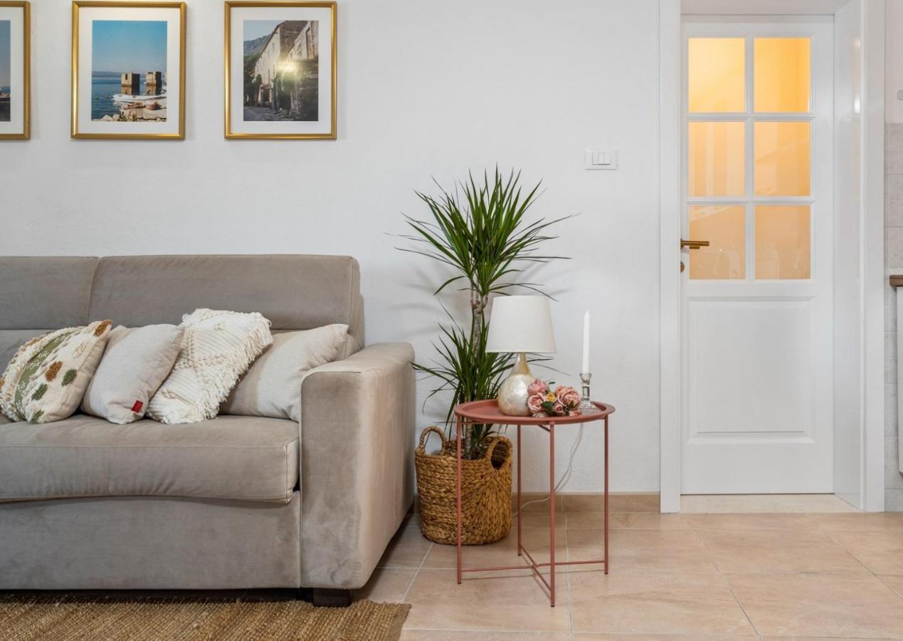 "Villa Del Mar" Beach Villa ميميتسا المظهر الخارجي الصورة